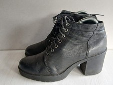 Vagabond Women's Black Leather